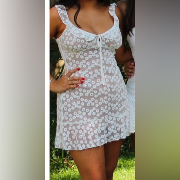 Majorelle Sunbeams embroidered dress Small - Picture 3 of 3